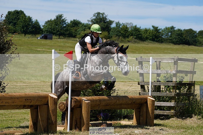 240629X-141500-3145 - 210-Tarka_Abraham-QUEEN_RUBIE