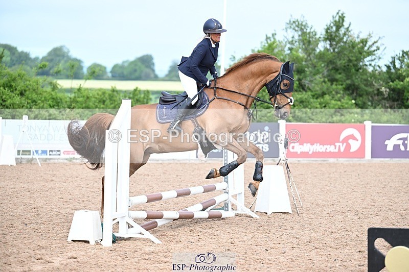260523-100631-00211 - Cls 13 Clear Round 50cm