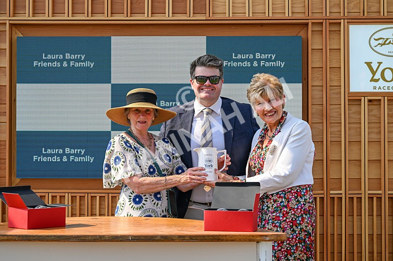 100726-Race 4-Illys Roo-4867 - Race 4 15.55pm Laura Barry Memorial Handicap
