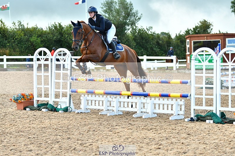 230812A-092822-07644 - Cls 25 A&B Brit nov & 90 Open