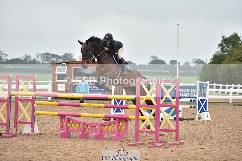 231011A-140600-00640 - Cls 5 Foxhunter & 1.20m Open