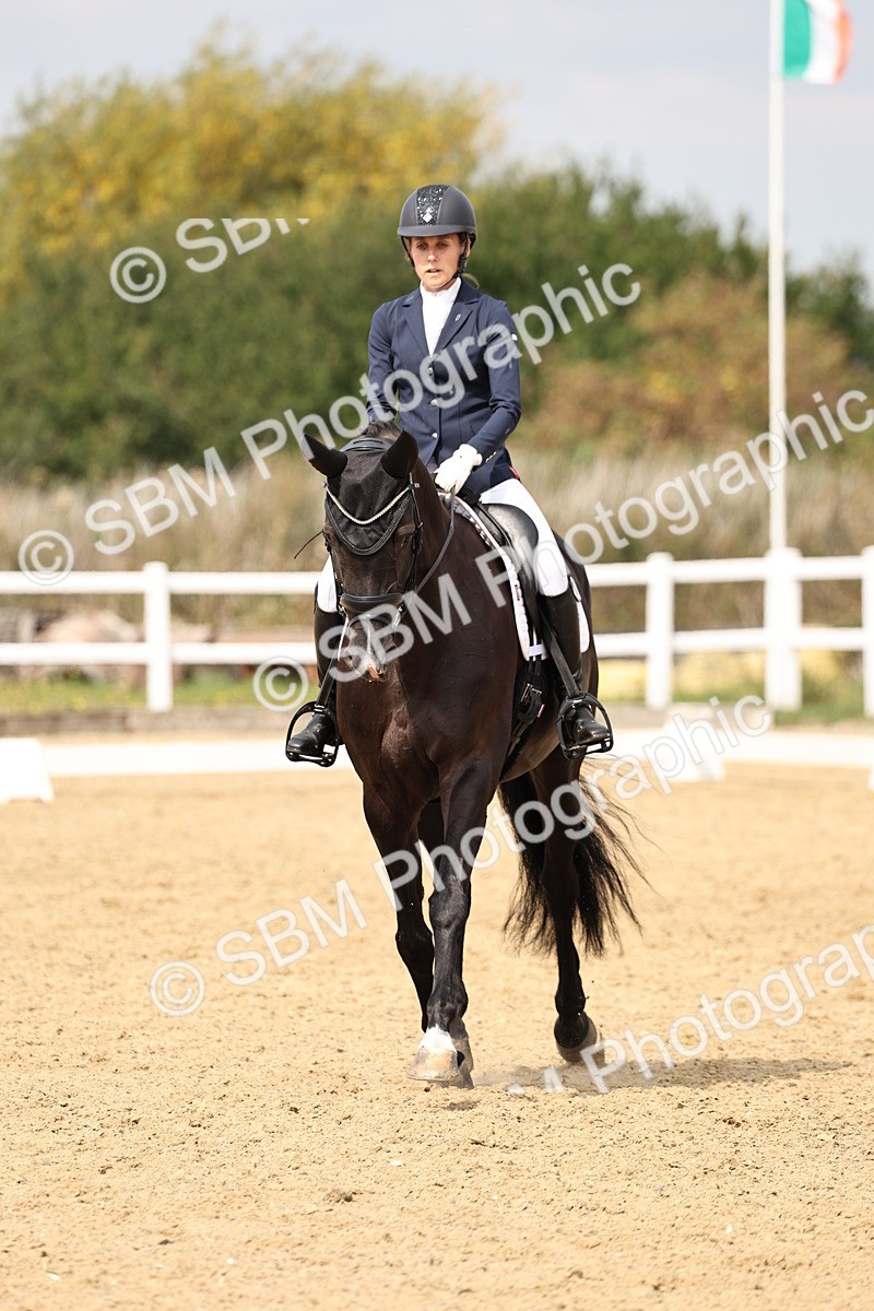 SBM_013141 - Class 3 - Novice 4 - 11.43-12.25