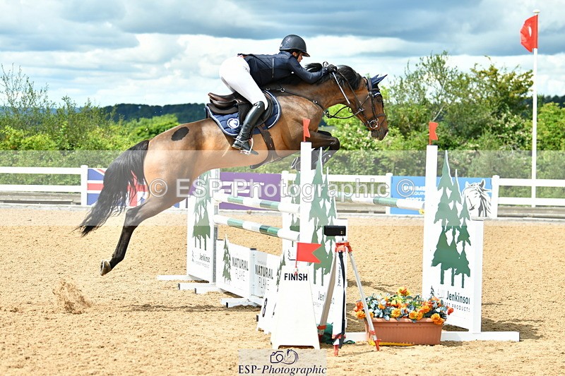 230721A-120252-05972 - Cls 18, 1 Star Silver 1.20m