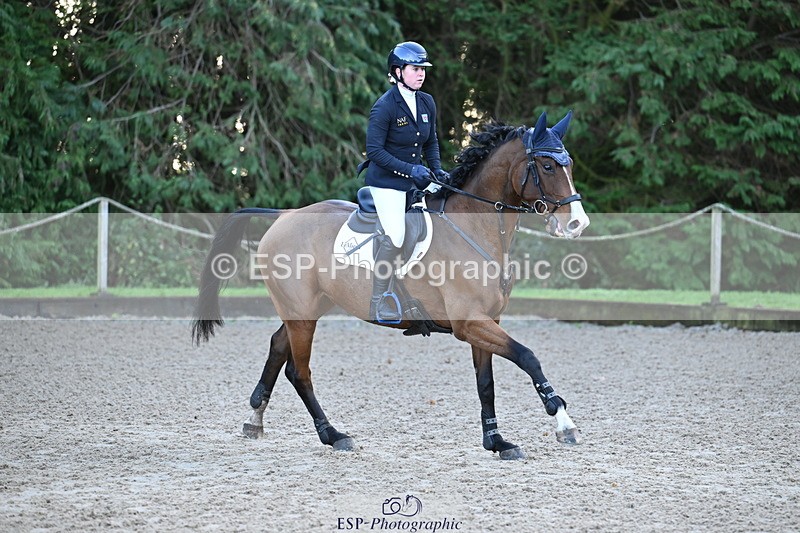 251024A-093353-06114 - B-104-Millie.Juleff