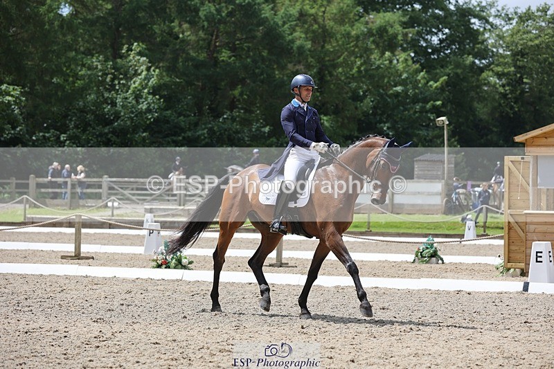 240523-130346-02514 - 301-CAMOUFLAGE-Alexander_Bragg