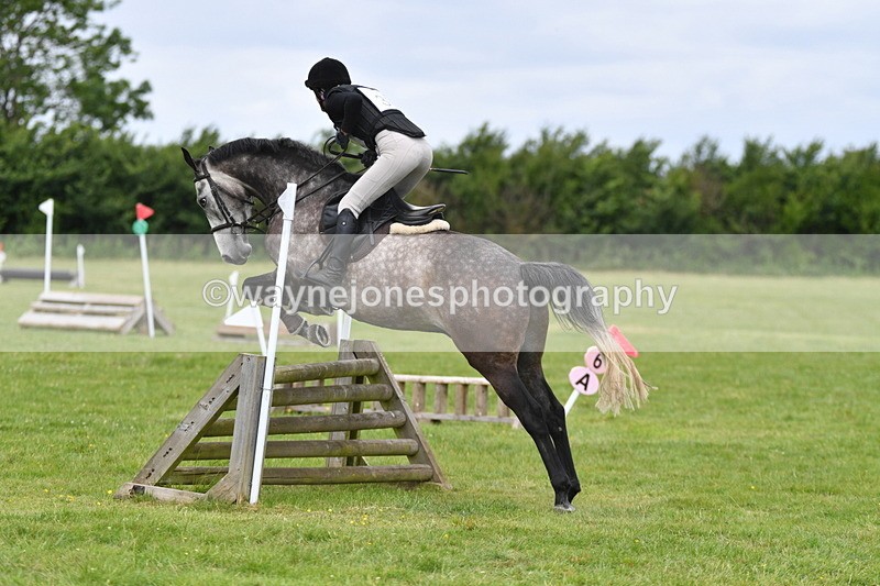 WJ5_3496 - Class 5 80cm Pairs