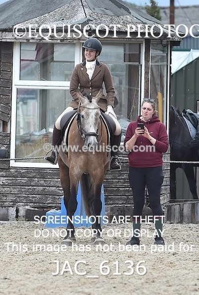 JAC_6136 - NOVICE 6
