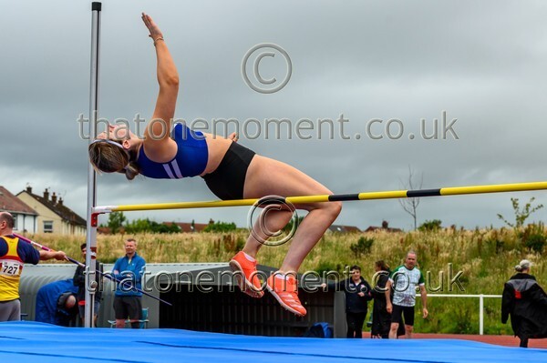 ComMast25-919710 - Field Female Set One