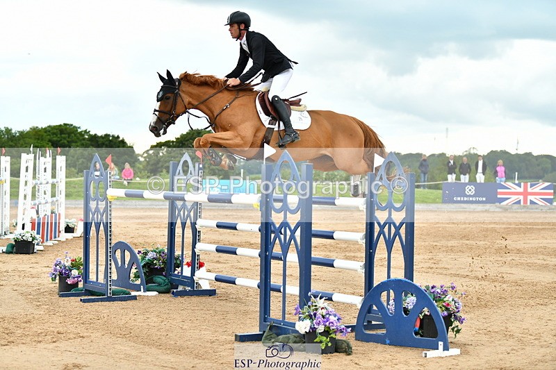 230720A-161109-04219 - Cls 9, 2 Star Big 1.40m Start to break