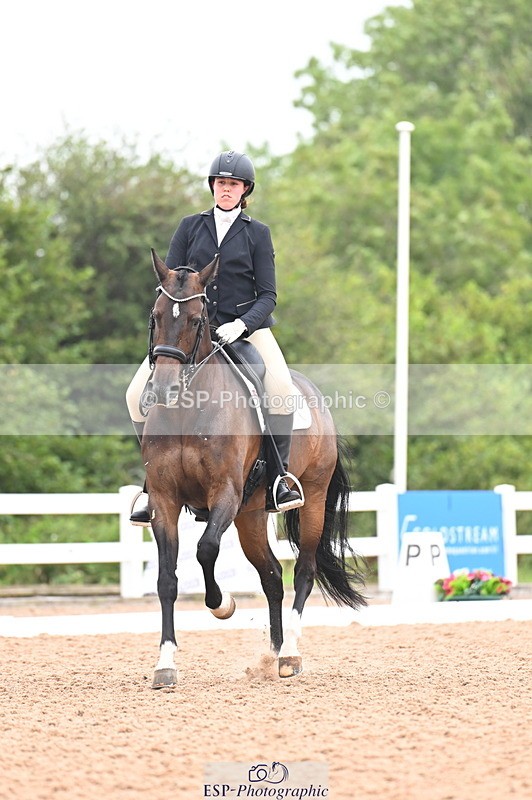 240815A-101200-00032 - 227-Stephanie.Rapley-Jay-Jay