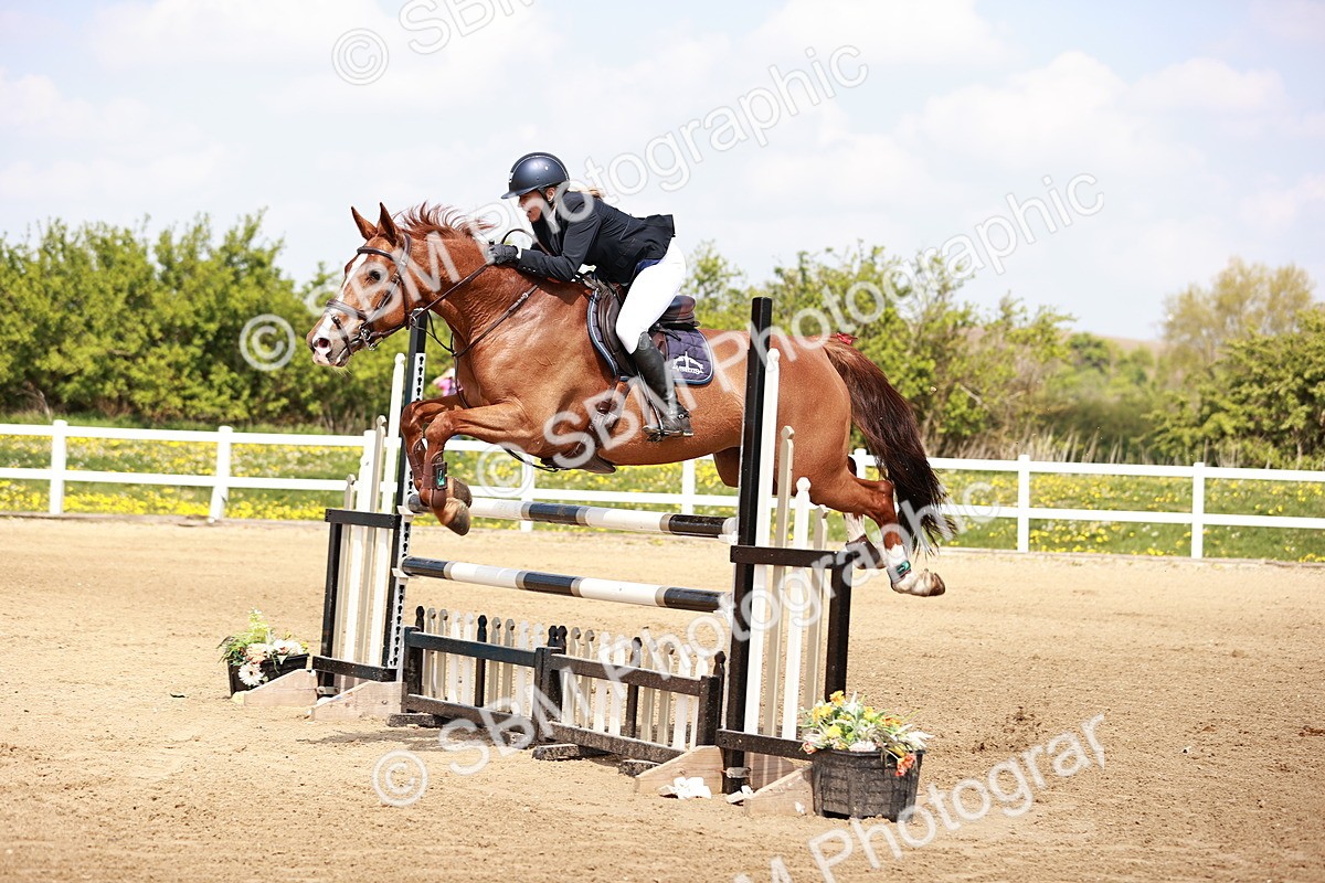  - Class 24 - Senior Newcomers - 1.10m