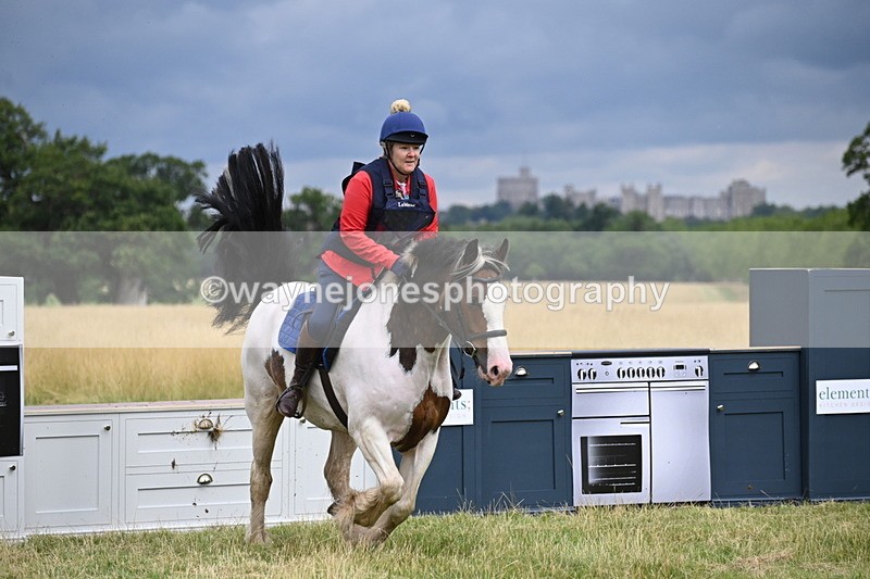 WJ6_2816 - Time at Jump 11:06 to 11:40