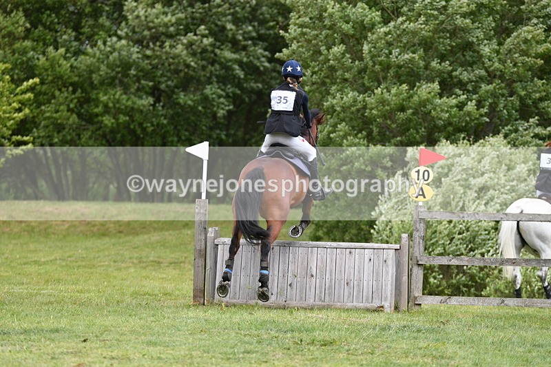 WJ5_3422 - Class 5 80cm Pairs