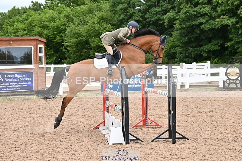 240703A-120406-00250 - Cls 03 Snr 1.05 Open