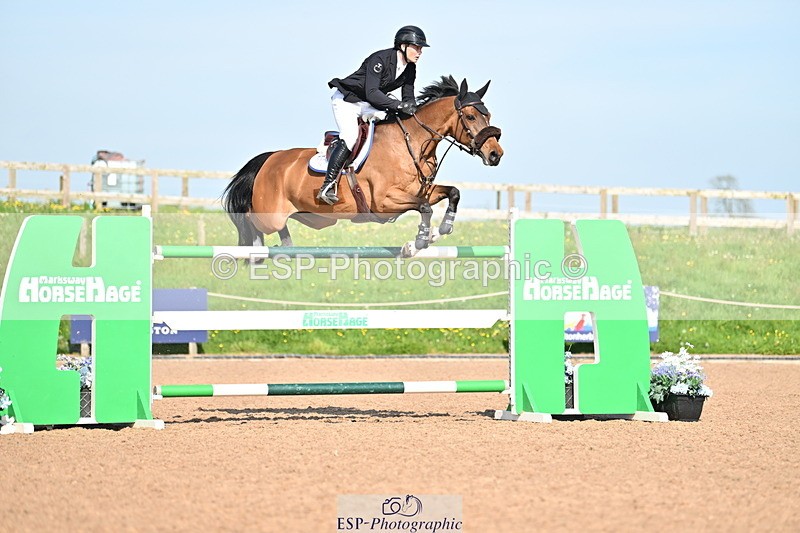 240510A-164416-09260 - Cls 24 National 1.40m Open