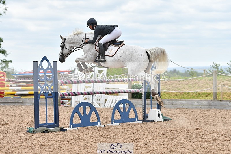 240609A-144437-06305 - Cls 19 Snr Foxhunter and 1.20m Open