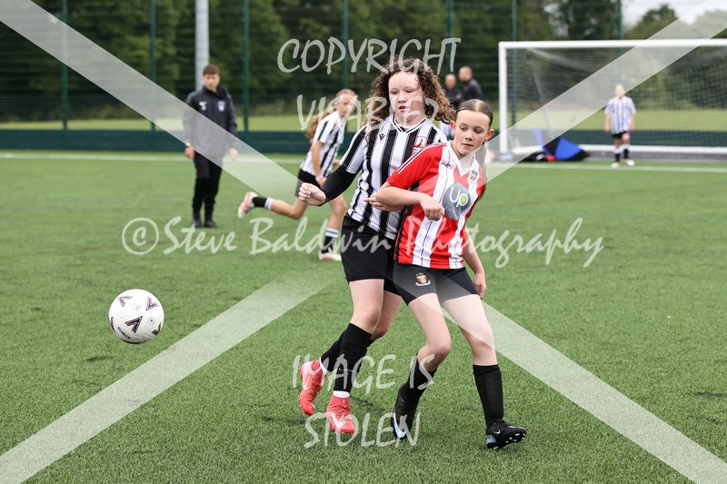 1DX32363 - Sat 6th U12 Girls