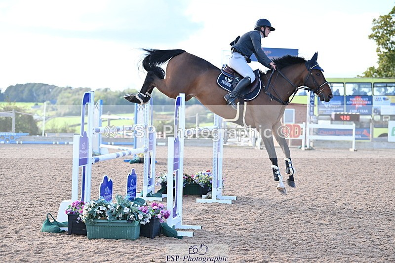 231014A-182143-06448 - Cls 21 National 1.30 & 1.40m Open