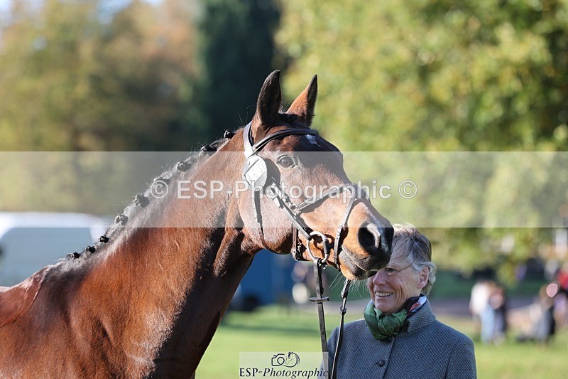 241027-090652-15044 - 453-Caroline.Davies-HAPPY.H