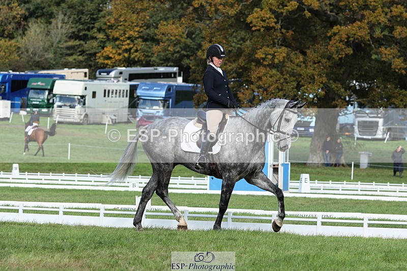 251024A-121707-10150 - D-360-Hannah.Norvill