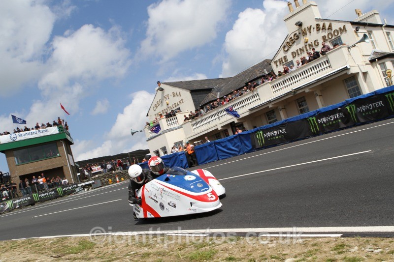 Conrad Harrison / Mike Aylott Shelbourne Honda / PRINTING ROLLER SE - Sure Sidecar Race 1