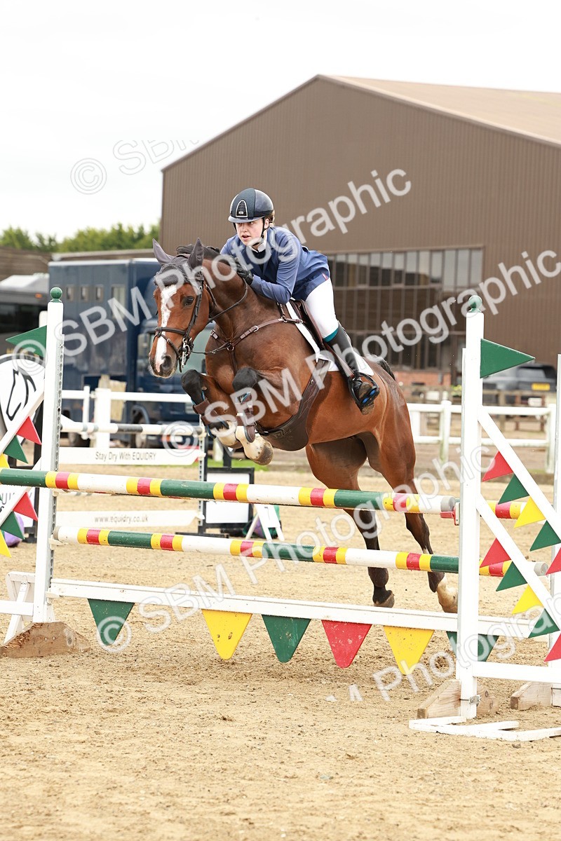 1I0A7826 - Class 4 - Senior Newcomers 1.10m