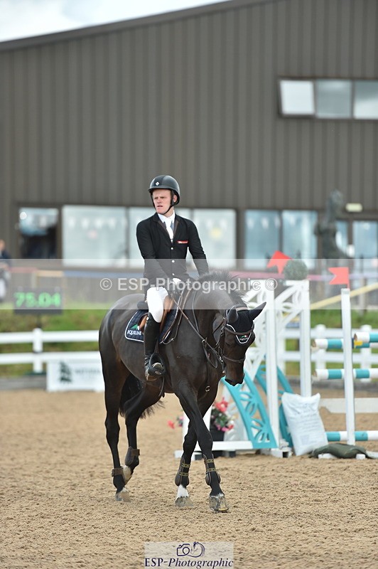 230723A-120038-11343 - Cls 32, 6 Yr Olds 1.20m