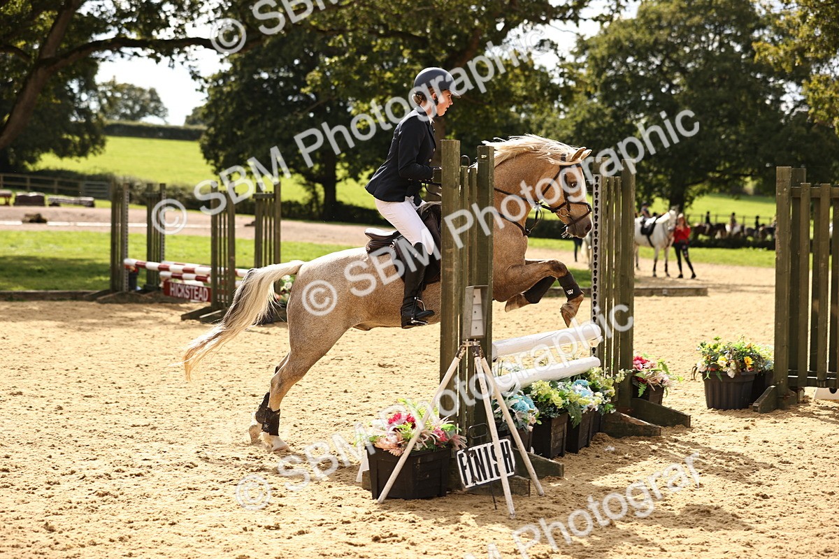 SBM_47684 - J9 - Junior Pony 70cm Championship