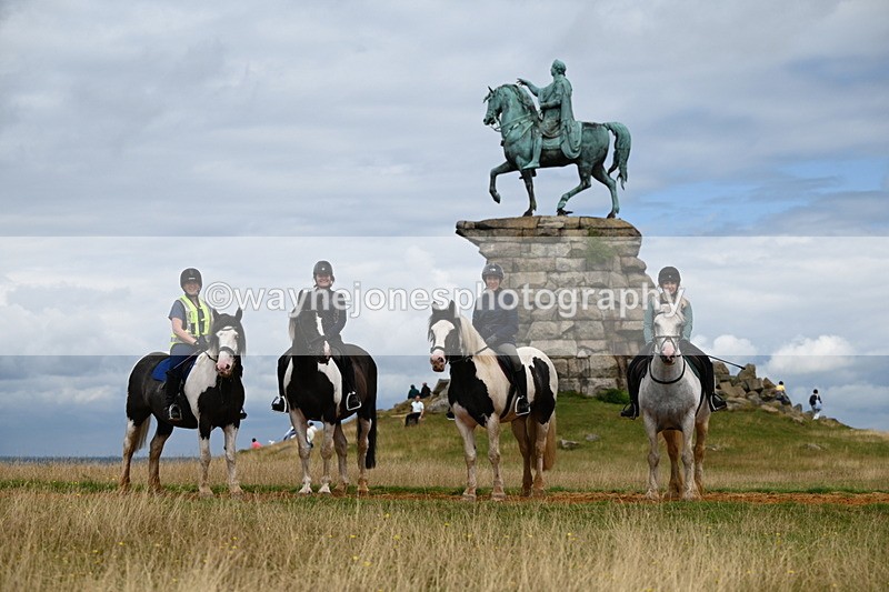 DSC_6812 - Time at Statue 12:45 to 13:15