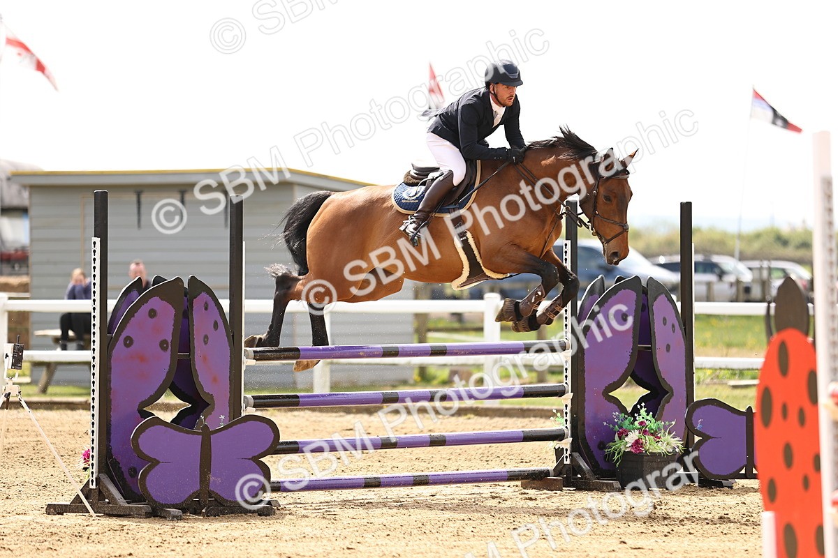 SBM_001952 - Class 10 - Senior British Discovery - 1.00m