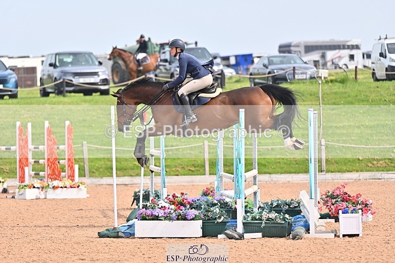 260509-105225-01717 - Cls 26a Snr Foxhunter