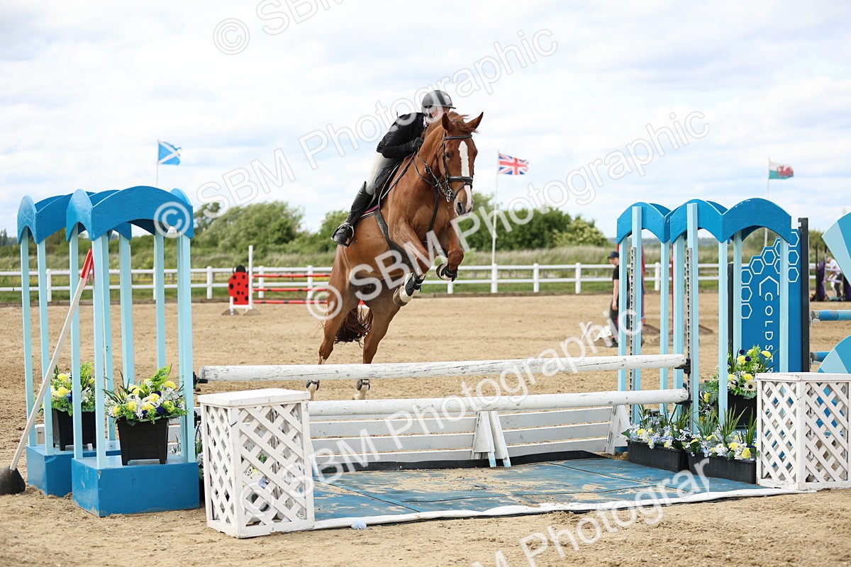SBM_001458 - Class 5 - Senior Foxhunter - 1.20m