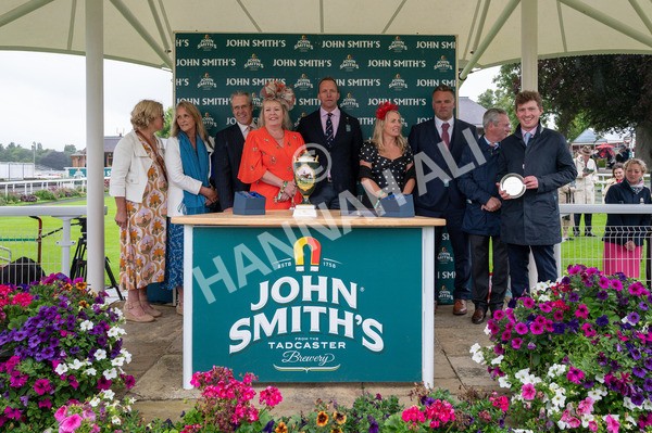 130724-Race 3-Enfjaar-9369 - Race 3 3.10pm John Smith's Cup Handicap