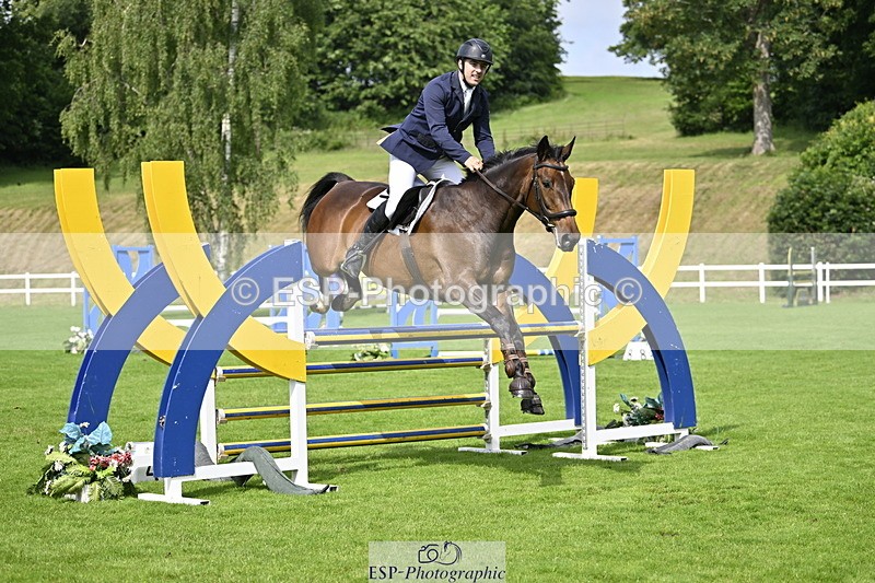 250613A-101308-00335 - Cls 1 Snr Newcomers and 1.10m Open