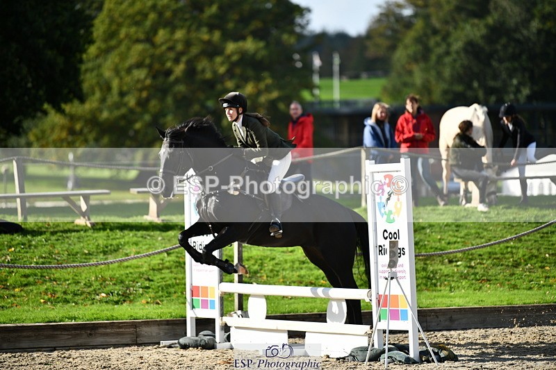 251004A-153839-01914 - Classes 8 & 9 70cm