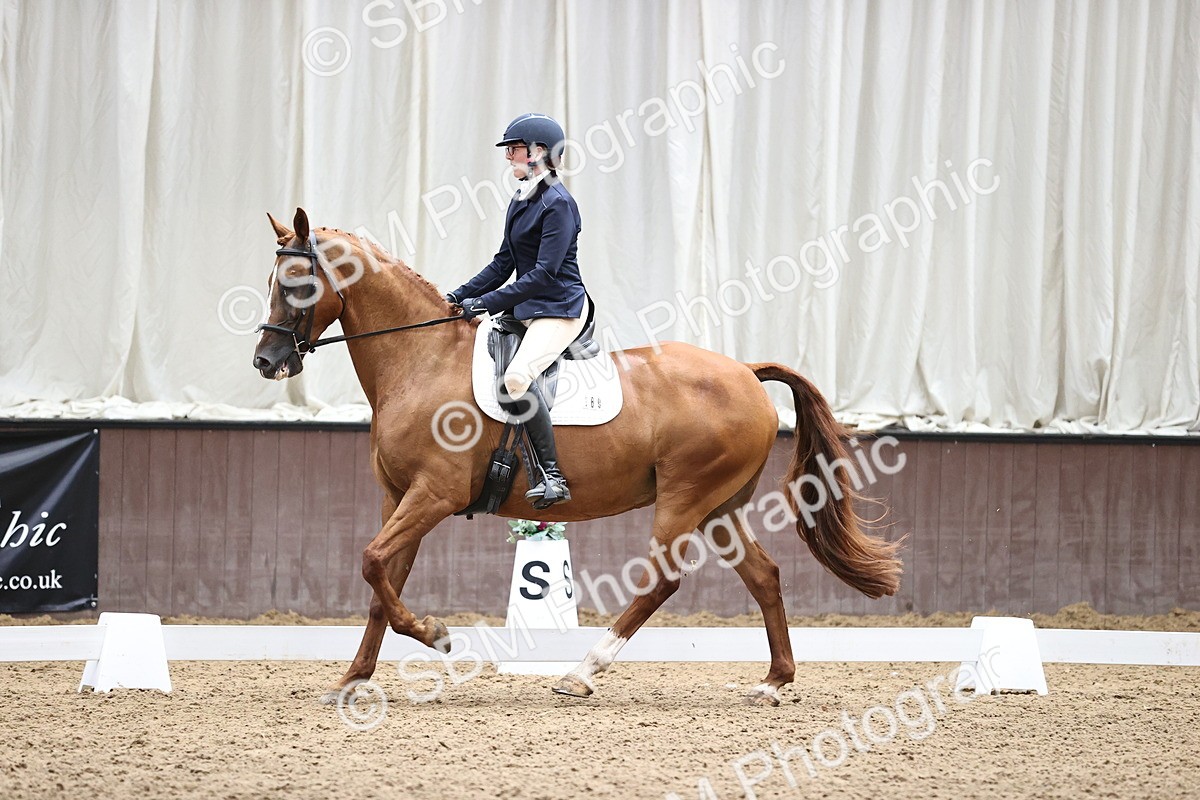 SBM_001967 - Novice 4 - 11.15-13.22