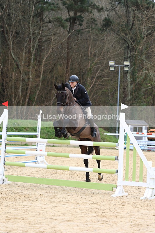 3E7A7790 - Class 9: Senior Foxhunter/1.20 open