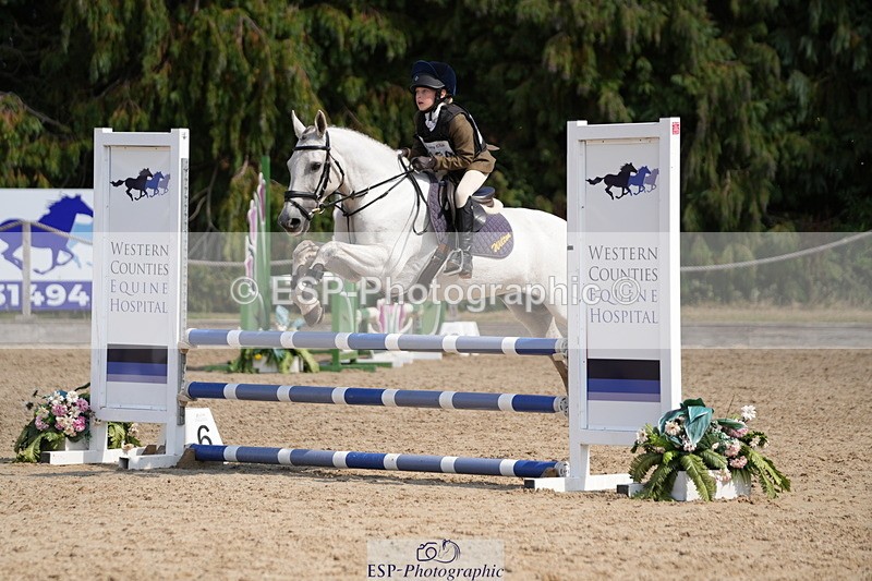 250824A-142442-38331 - 2130-Holly.Haworth-Twilight.Dancer