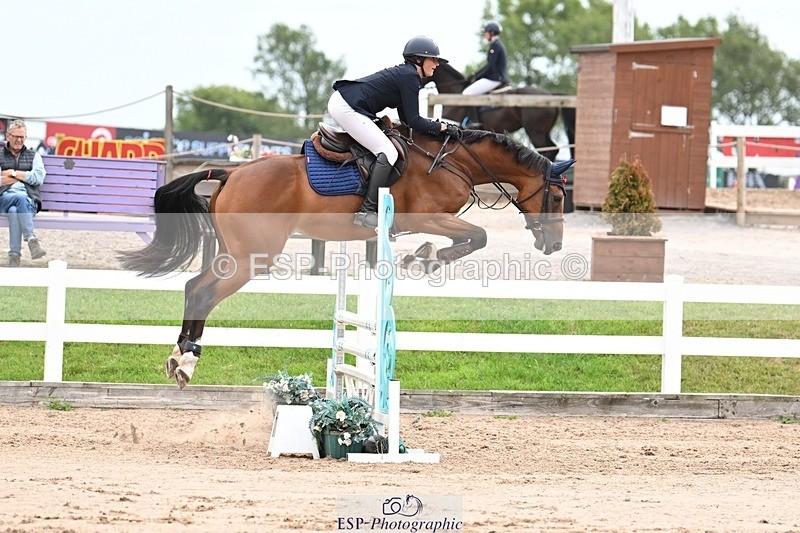 250727-085907-08663 - Cls 31 British Novice and 90cm