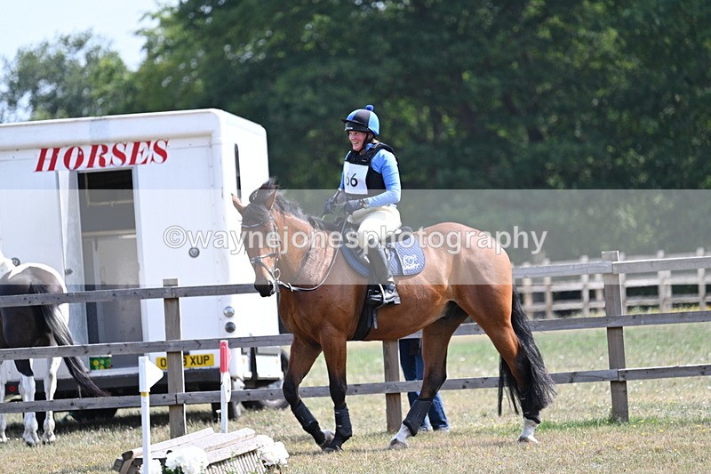 WJ7_2567 - XC Time 12:17 to 12:22