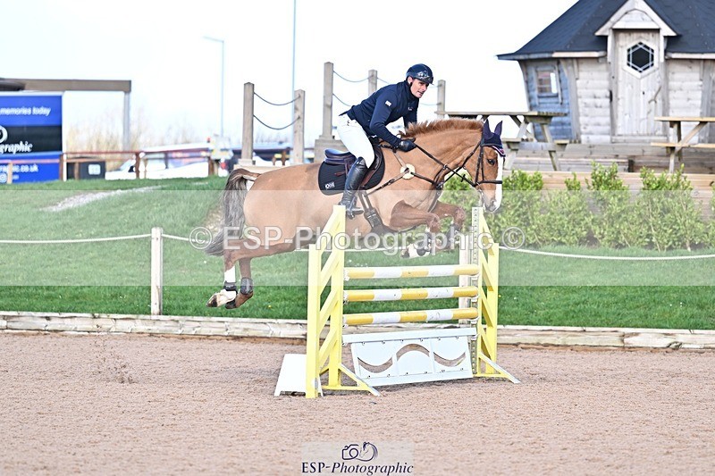 260211-112348-00240 - Cls 3 Snr 1.05m