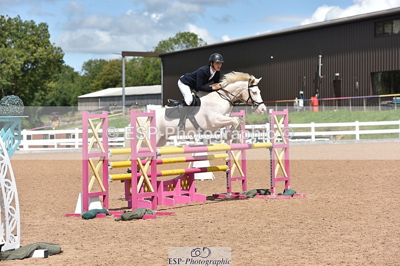 230806A-134834-02225 - Cls 21 Pony Newcomers & 1m Open