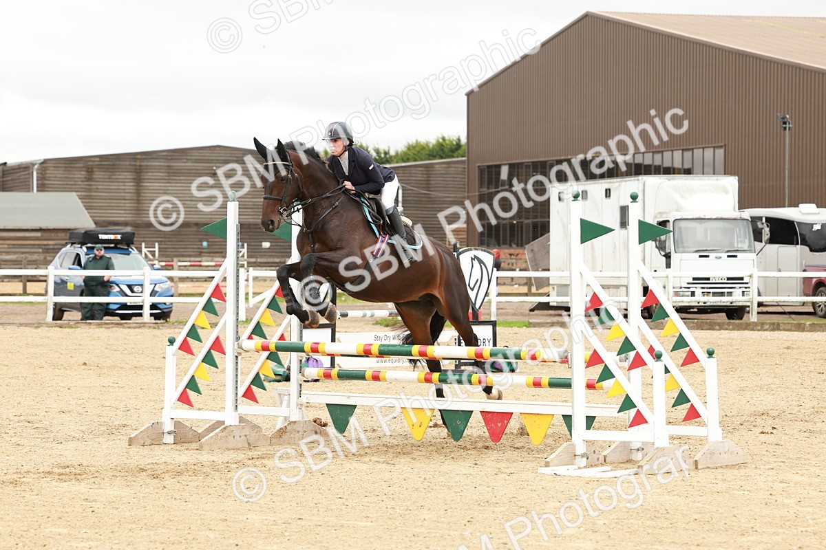 1I0A6938 - Class 2 - Senior British Novice