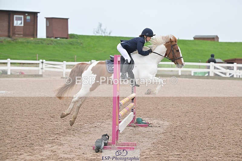 251116-104506-01159 - Cls 4 Pony British Novice and 80cm Open