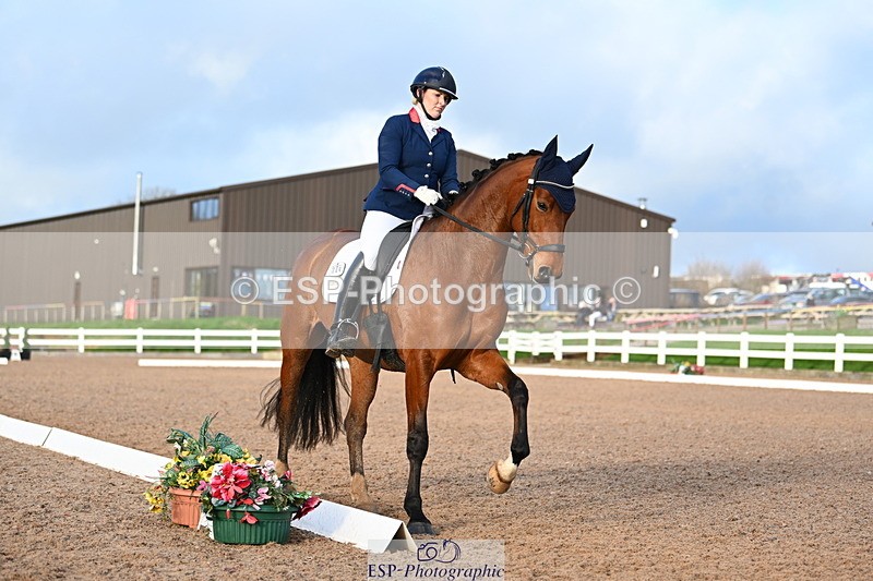 240218A-160237-09303 - 209-Charlotte.Dicker-Catherston.Tarantella