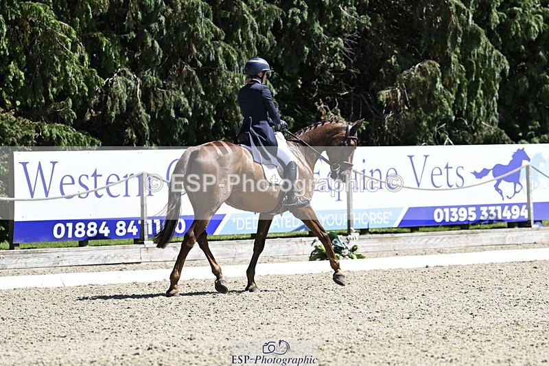 250522A-150244-03750 - D-402-Isabelle.Cook-CYMOON.F.Z