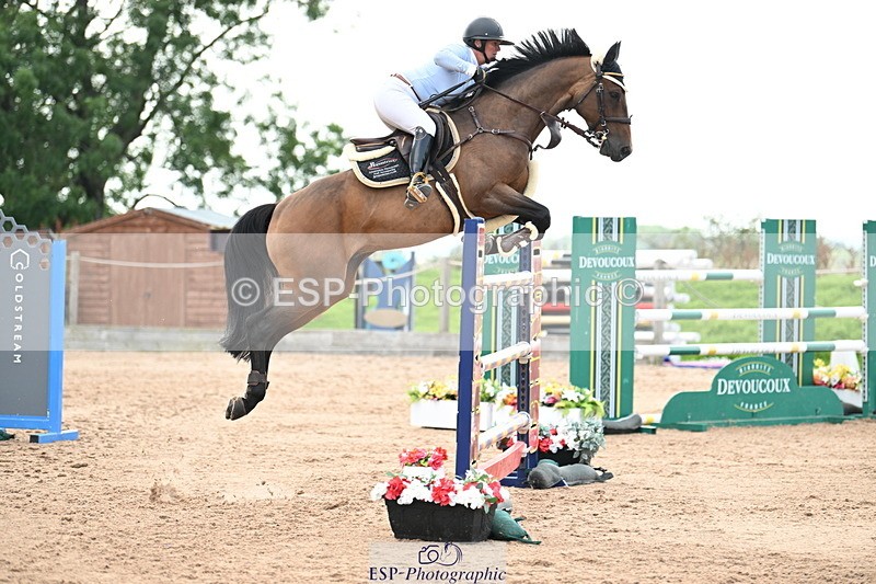 240801A-142610-01977 - Cls 4 Chard 7 Yr Old Championships