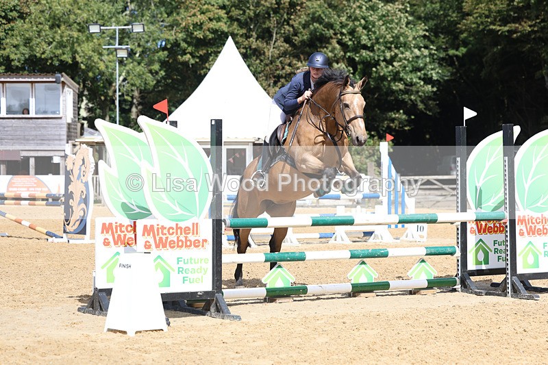 3E7A9271 - Class 9: Senior British Novice/90cm open