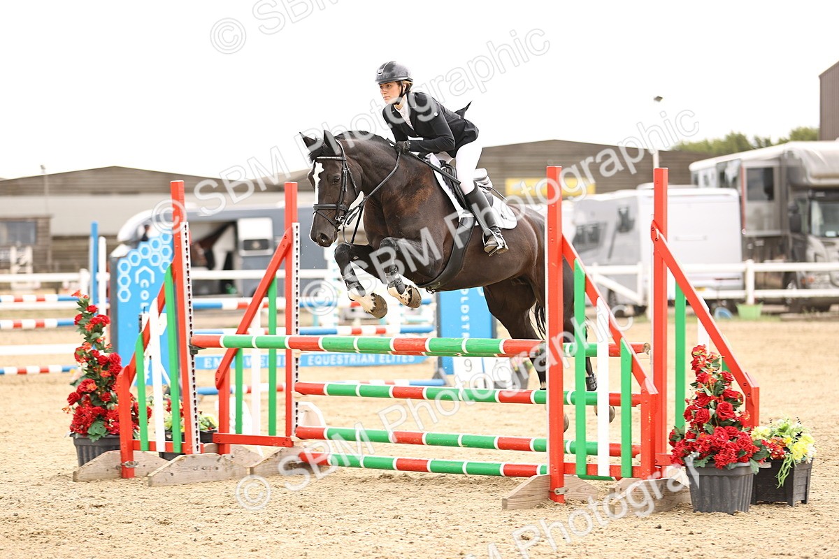 SBM_007050 - Class 17 - Senior Discovery -1.00m