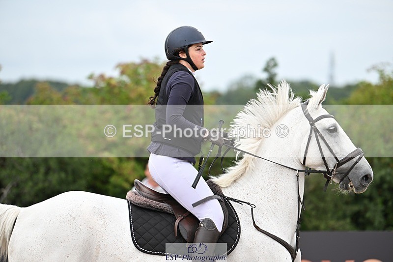 250727-092758-08822 - Cls 31 British Novice and 90cm